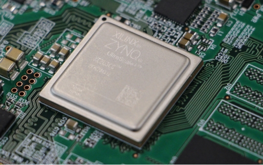 CPUとFPGAの両方を利用した基板設計や画像処理も可能